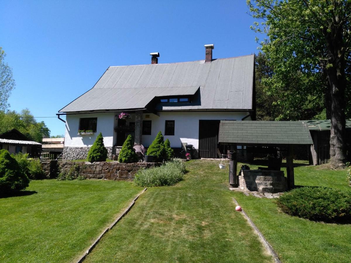Chalupa Podhradi Jiřetín pod Jedlovou Exterior foto