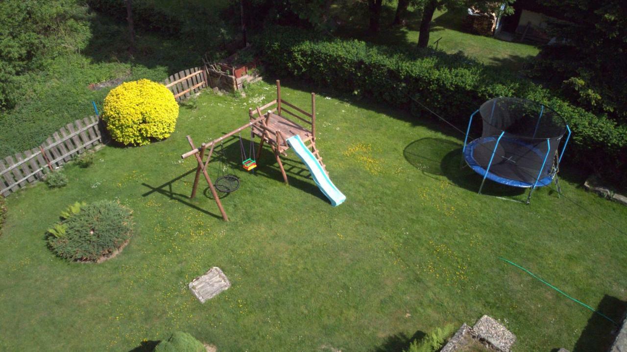 Chalupa Podhradi Jiřetín pod Jedlovou Exterior foto